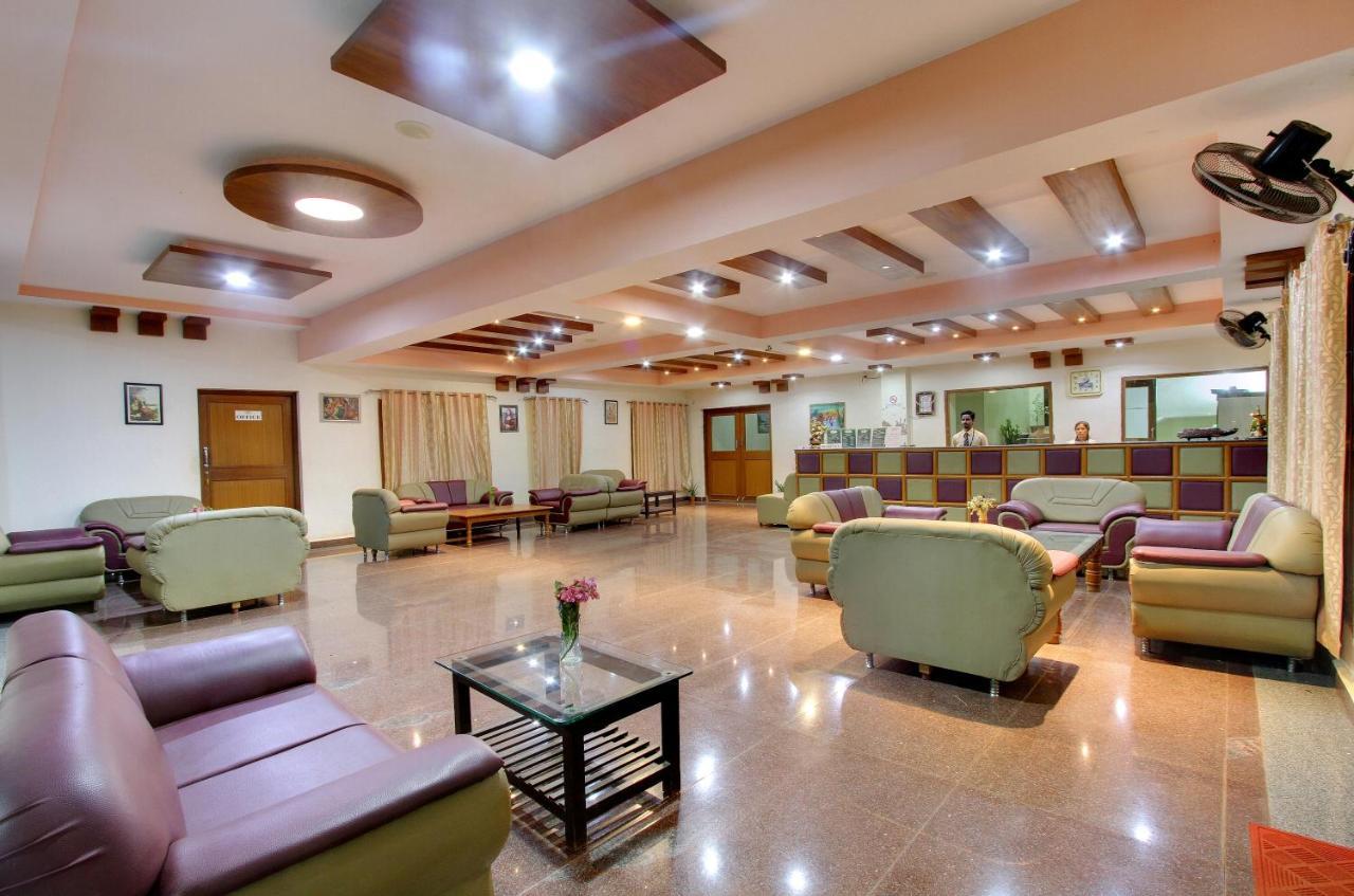 Kanthi Resorts Badami Bāgalkot Dış mekan fotoğraf