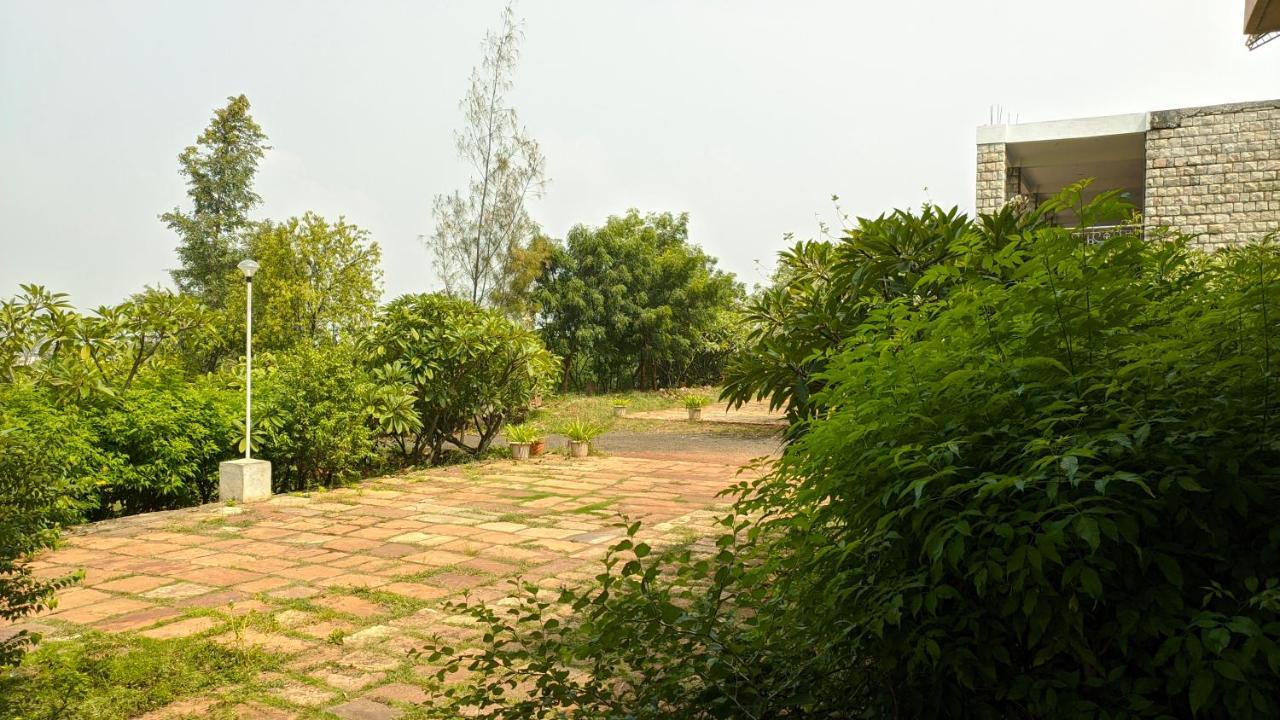 Kanthi Resorts Badami Bāgalkot Dış mekan fotoğraf